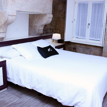 סנטיאגו דה קומפוסטלה Hotel Montenegro Compostela מראה חיצוני תמונה