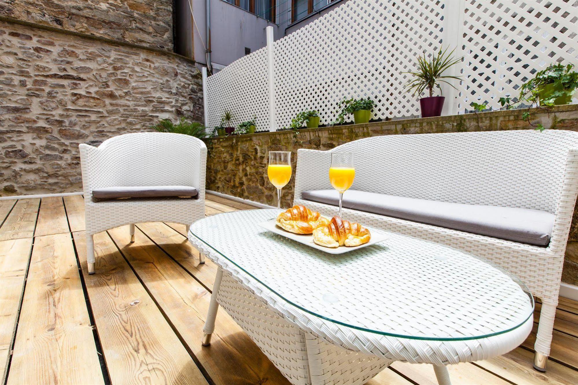 סנטיאגו דה קומפוסטלה Hotel Montenegro Compostela מראה חיצוני תמונה